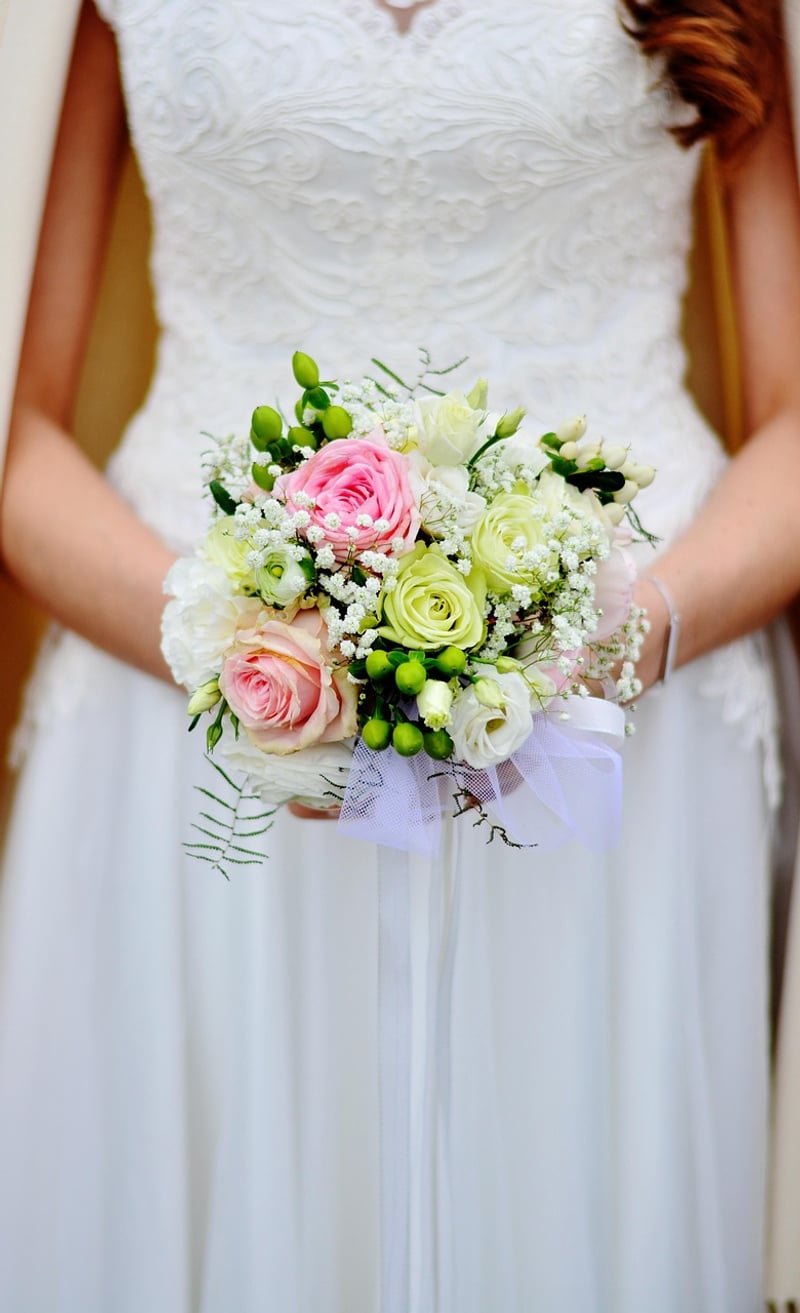 Wedding cake with flowers